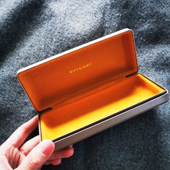 Bulgari BVLGARI Eye glasses case - hardshell - like new condition - Picture 3 of 4